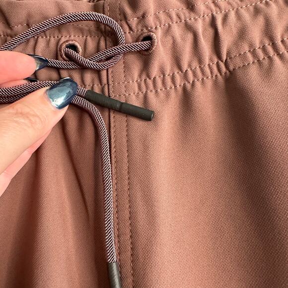 ATHLETA |  Metropolis Jogger Mineral Brown Piped Drawstring Waist | Size 16 - Picture 3 of 7